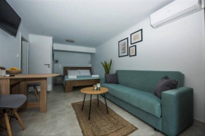 Theofilia Sea Side Studio